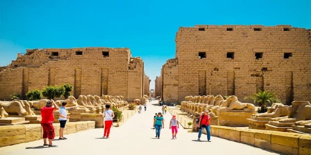 Tour of the East Bank in Luxor 4
