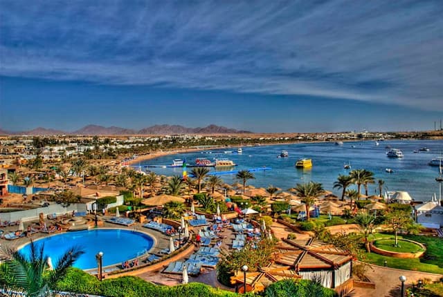 6 Days Cairo, Alexandria & Sharm El Sheikh Tour Package by flight 22