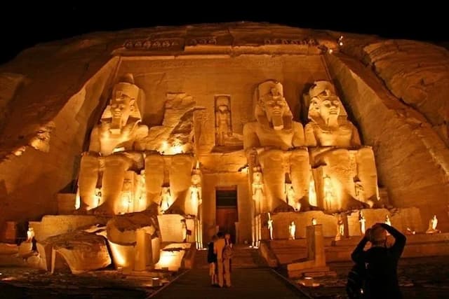 Private Tour to Abu Simbel from Aswan 4