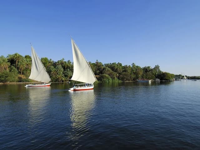 Felucca Ride on The Nile in Aswan 2